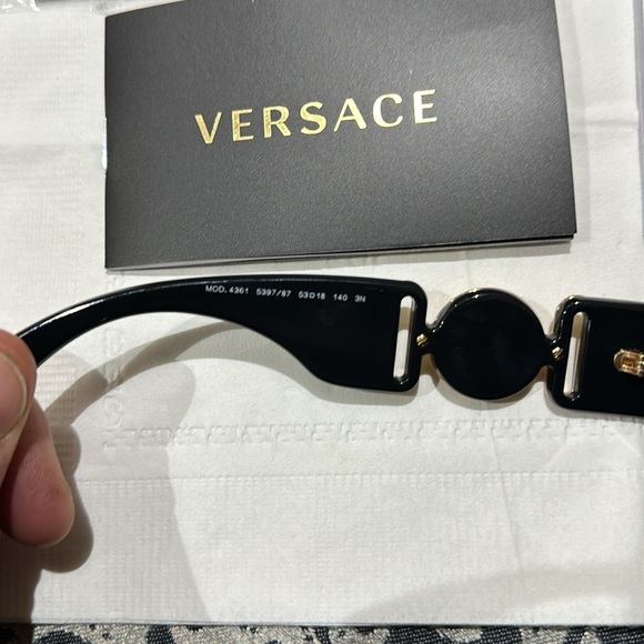 Versace glasses women’s sunglasses - Picture 5 of 6